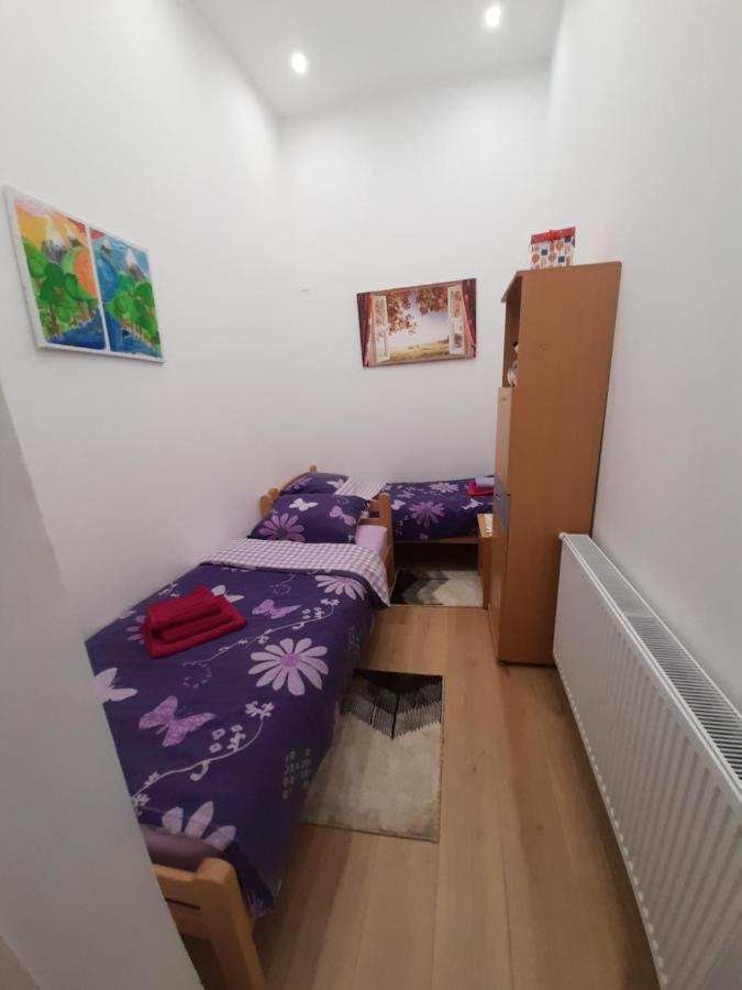 Apartman Lela Вършац Екстериор снимка